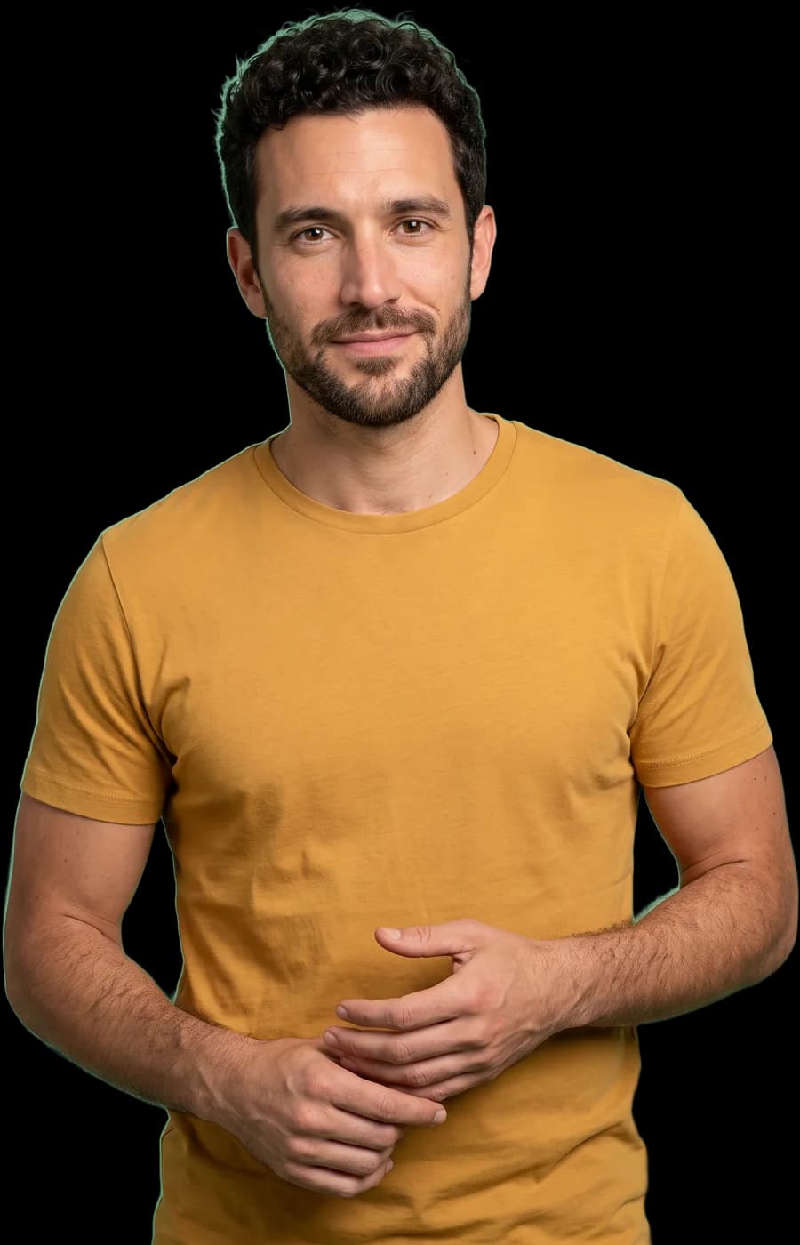 Videokreatör i senapsgul t-shirt